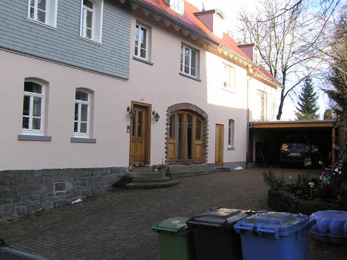 Conversion of residential house: Installation of an archway in Hesse, Germany
