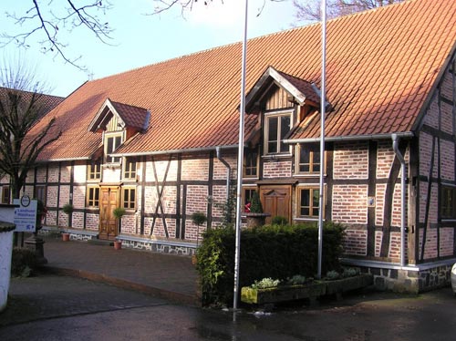 Hotel Waldhaus Wiederaufbau einer historischen-Kulturscheune in Laubach, Deutschland